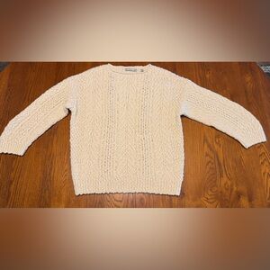 Vince Cashmere/Wool  Blend Textured Cable Cream Sweater.  Super Soft and cozy!